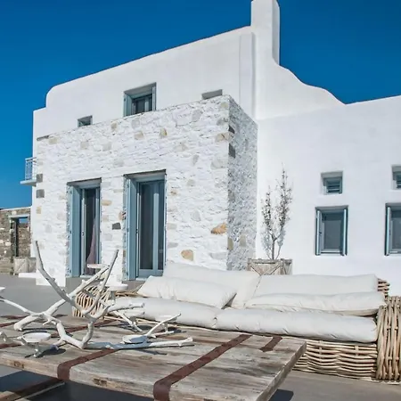 Paros Sleeps 13 Pool Air Con Wifi Parikia (Paros)