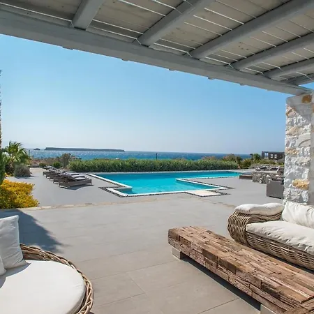 Paros Sleeps 13 Pool Air Con Wifi